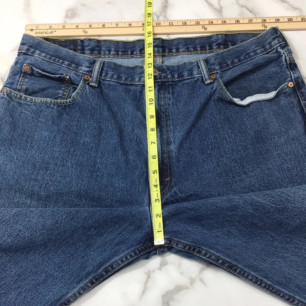 Levis levis 350
